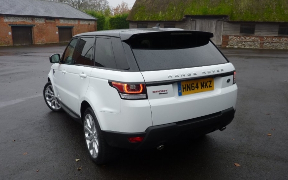 Land Rover Range Rover Sport 3.0SD (s/s) HSE Dynamic 5dr 4WD