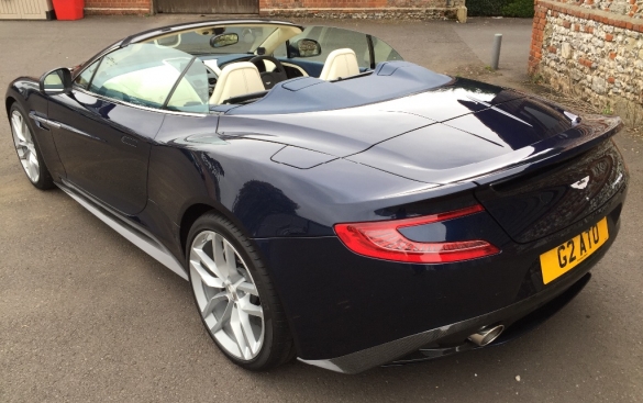 Aston Martin Vanquish 6.0 V12 Volante