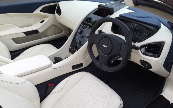 Aston Martin Vanquish 6.0 V12 Volante