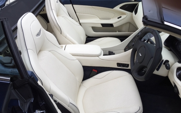 Aston Martin Vanquish 6.0 V12 Volante